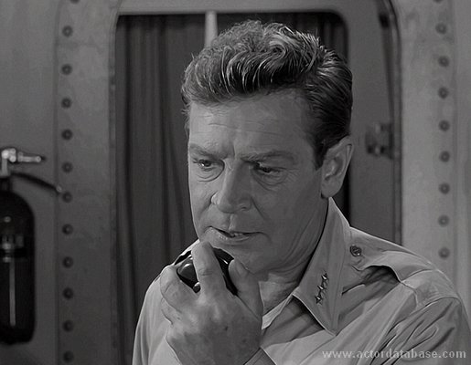 Richard Basehart in Voyage to the Bottom of the Sea