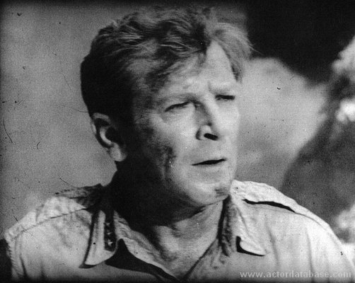 Richard Basehart in Voyage to the Bottom of the Sea