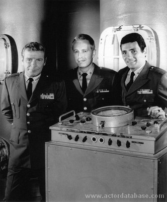 Richard Basehart, Robert Dowdell and David Hedison in Voyage to the Bottom of the Sea